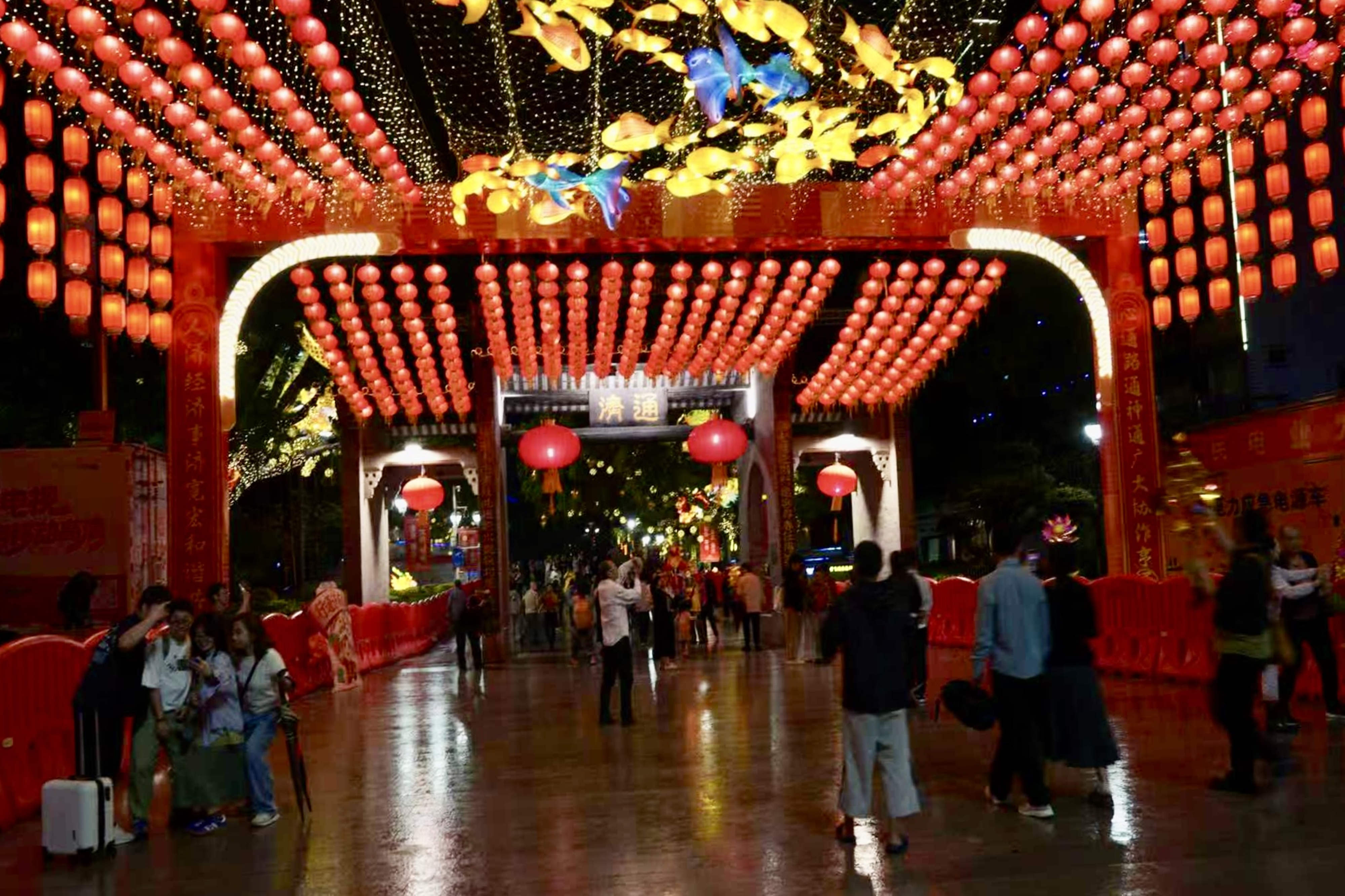 抖圈.为dU而生股份·雪莱特照明产品参加拉萨通济文化建设
